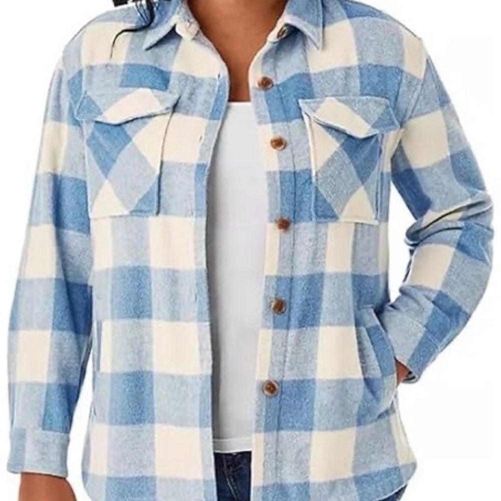 MEMBER’S MARK size XL, BLUE & CREAM Plaid Women's Jacket with Sherpa Lining.